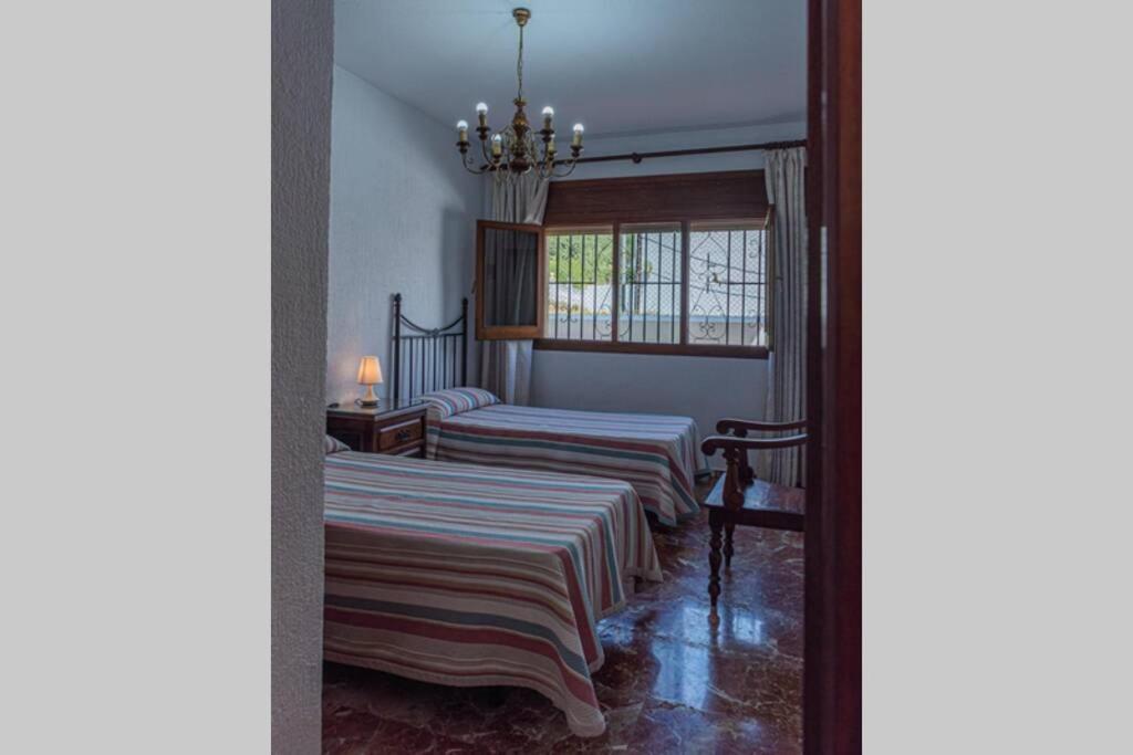 Casa La Albaida, Estacion De Holiday home Cortes de la Frontera